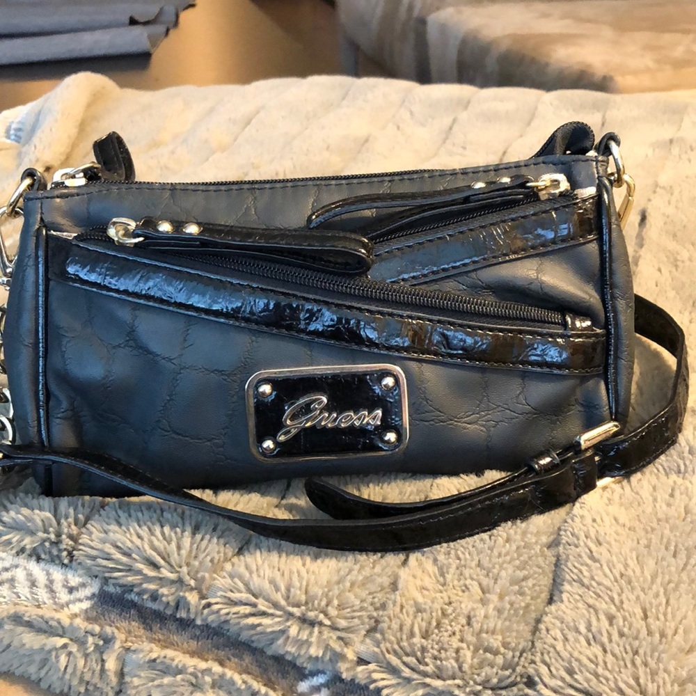 Guess crossbody bag